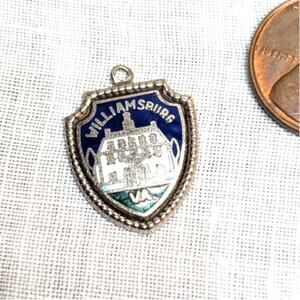 Vintage Sterling Silver Enamel Shield Colonial Williamsburg VA Charm